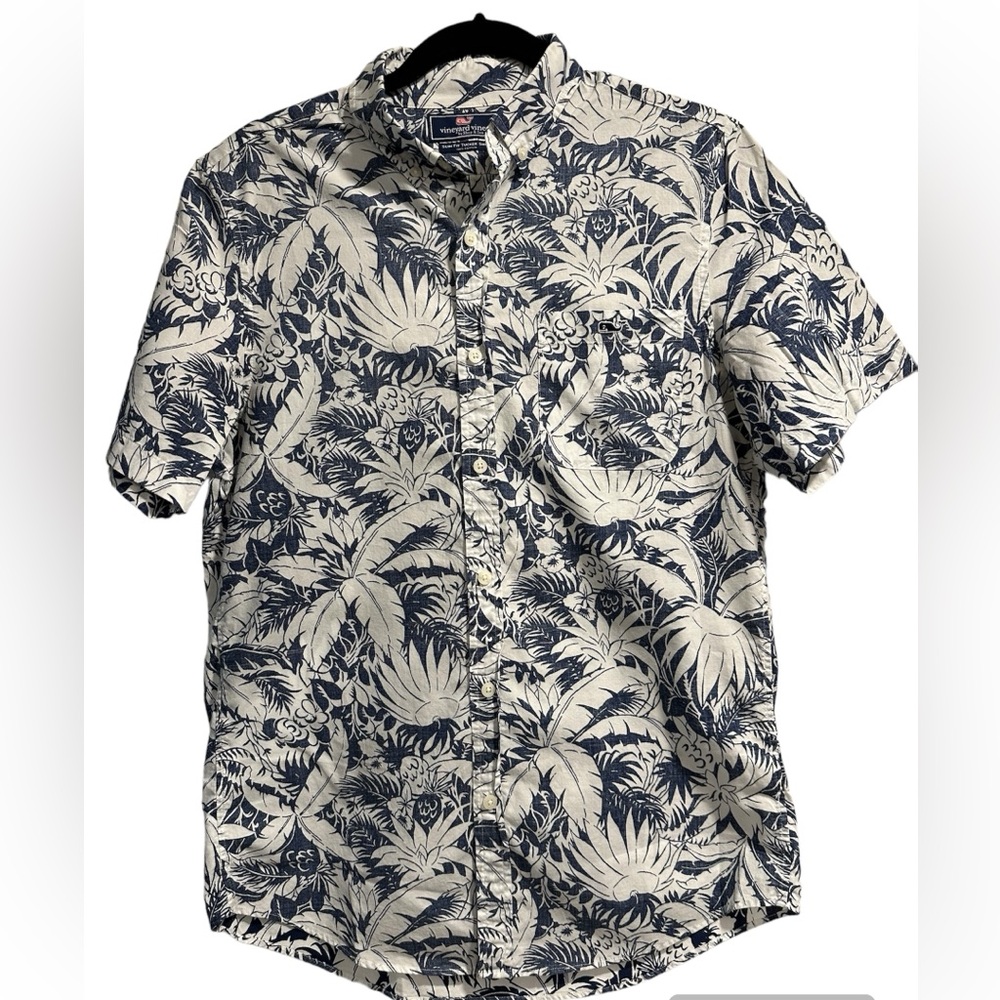 Men’s Vineyard Vines Tucker Button down shirt